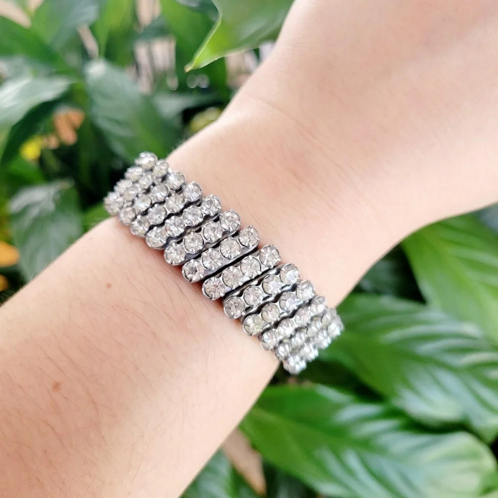 Vintage Rhinestone Chunky Stretch Bracelet